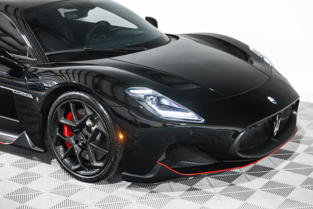 Used 2022 Maserati MC20 Coupe RWD image 5