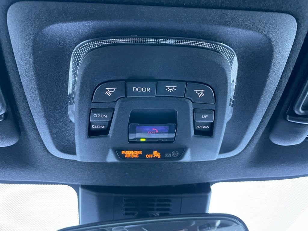 Used 2024 Toyota Corolla XSE FWD image 15