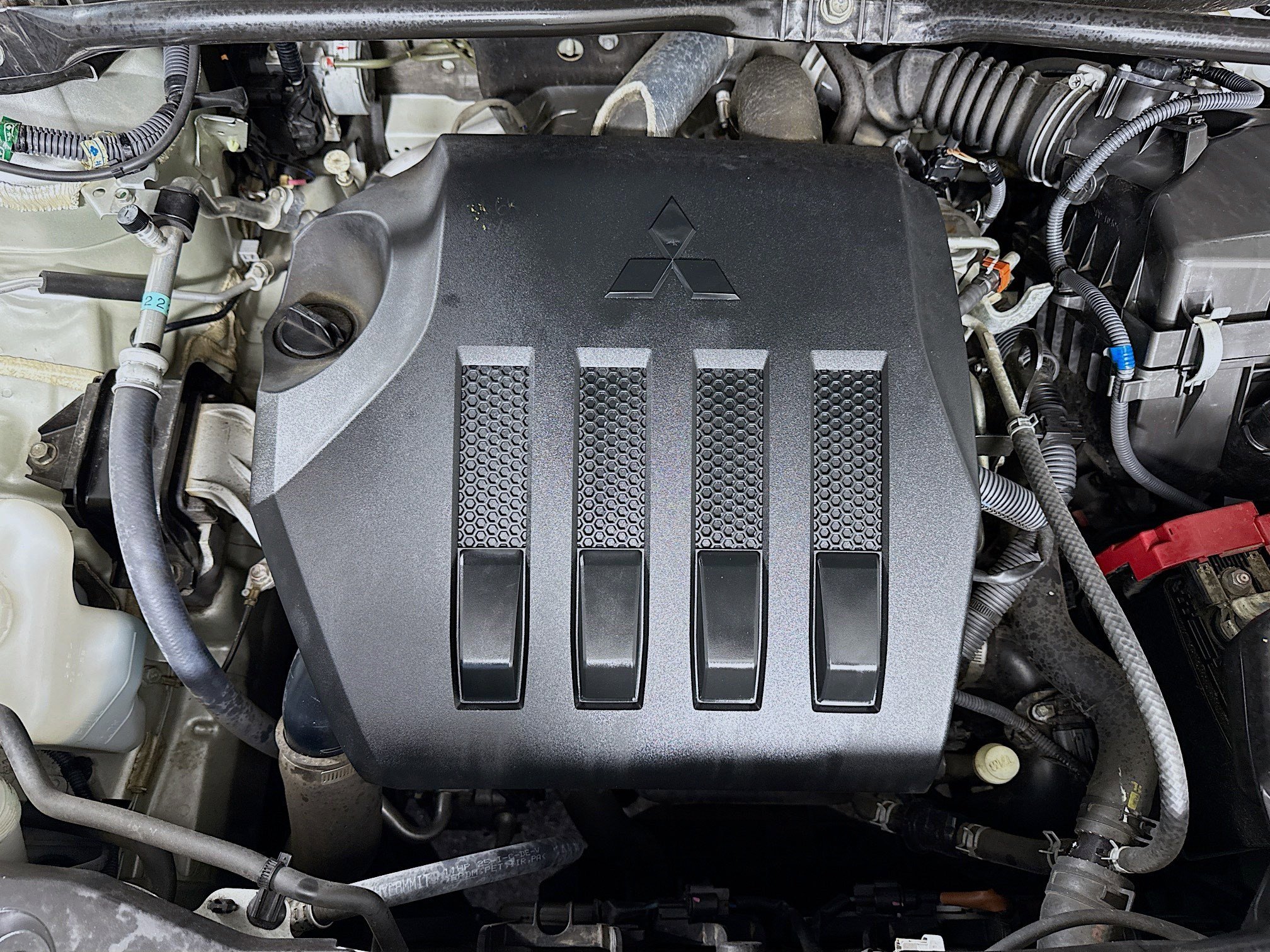 Used 2020 Mitsubishi Eclipse Cross ES image 38