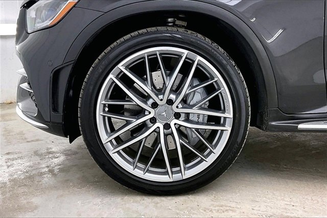 Used 2022 Mercedes-Benz GLC 43 AMG 4MATIC image 10