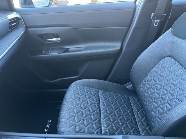 New 2026 Nissan Kicks SV w/ Cold Weather Package FWD image 21