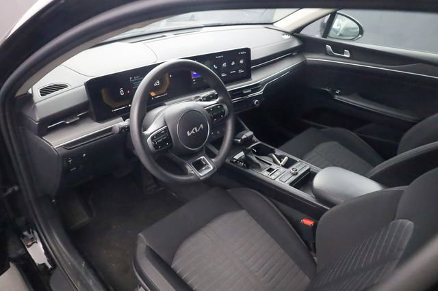 Used 2025 Kia K5 LXS image 8