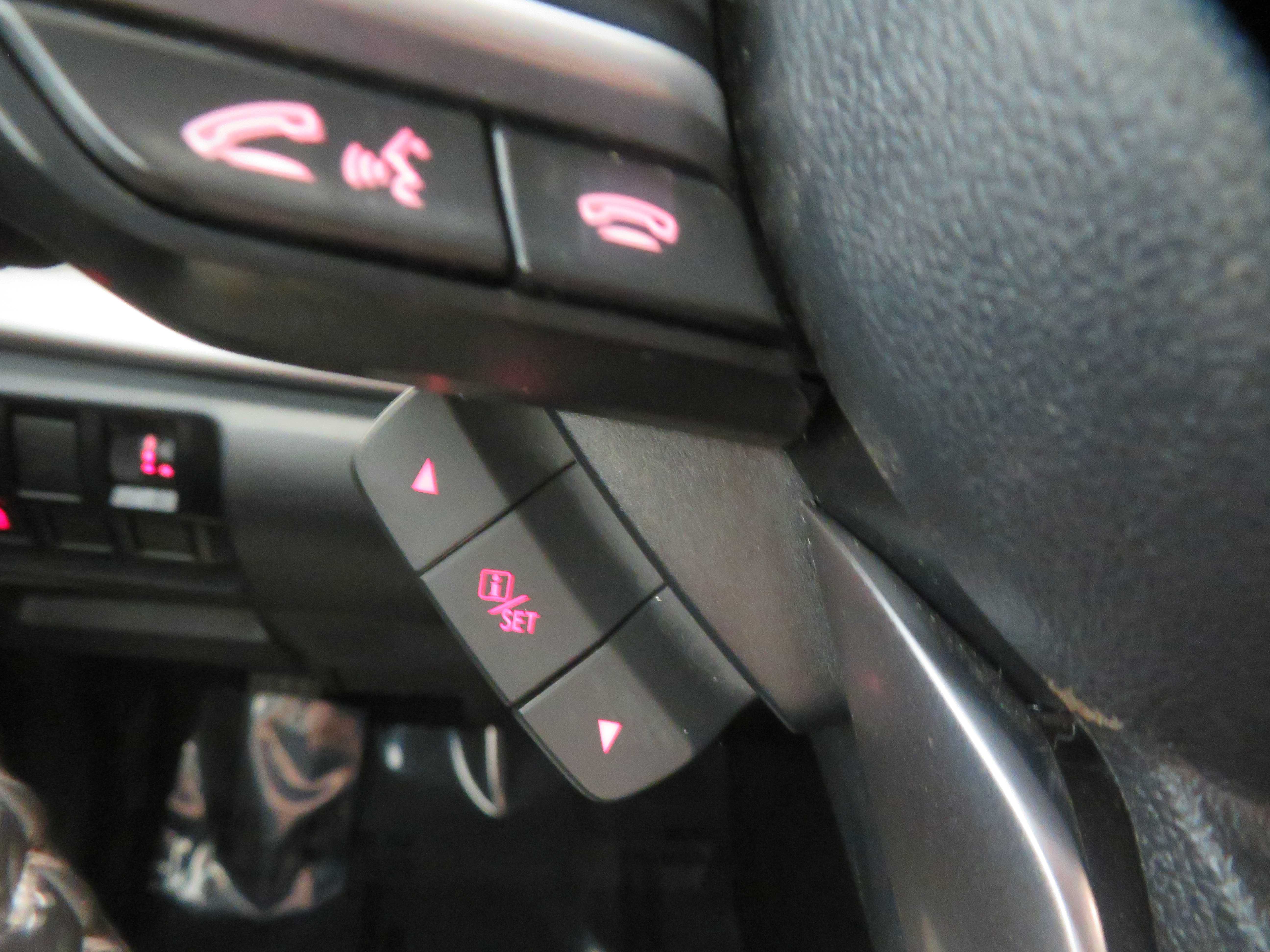 Used 2023 Subaru Forester Premium AWD/4WD image 33