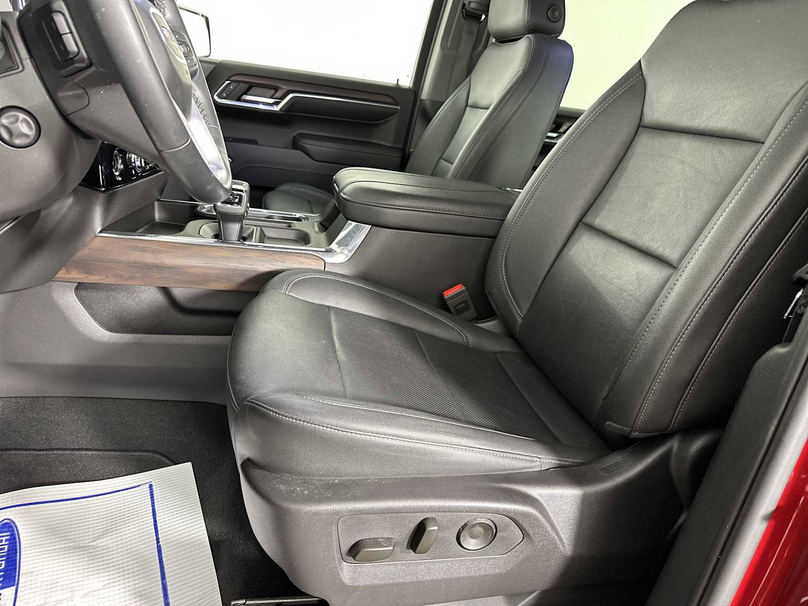 Used 2024 GMC Sierra 1500 SLT w/ SLT Premium Package image 11