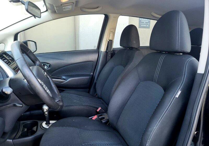 Used 2015 Nissan Versa Note SV image 17