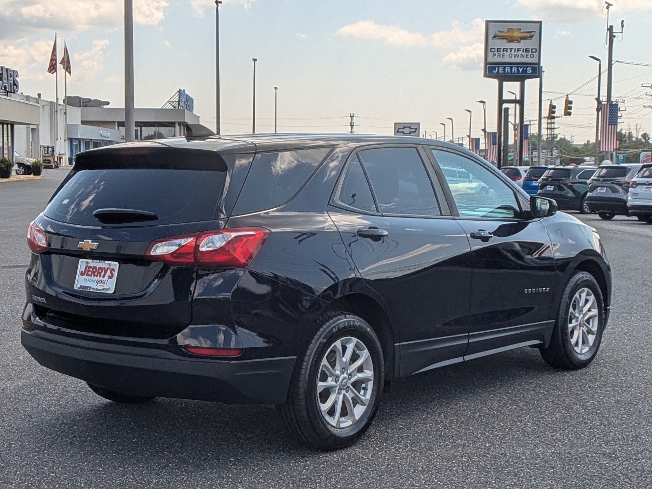 Certified 2021 Chevrolet Equinox LS FWD image 9