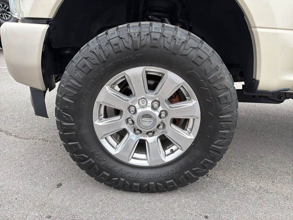 Used 2017 Ford F250 Platinum w/ Platinum Ultimate Package AWD/4WD image 12
