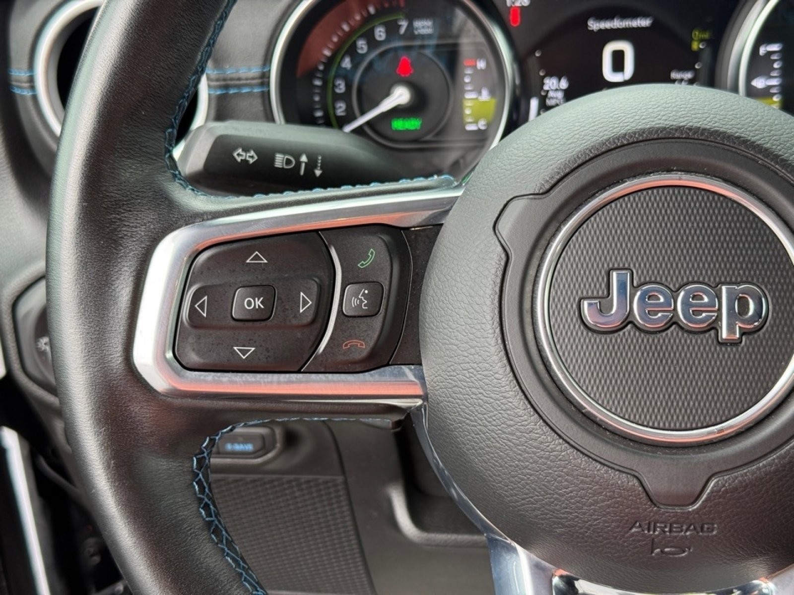 Used 2021 Jeep Wrangler Unlimited Rubicon 4xe w/ Steel Bumper Group image 23