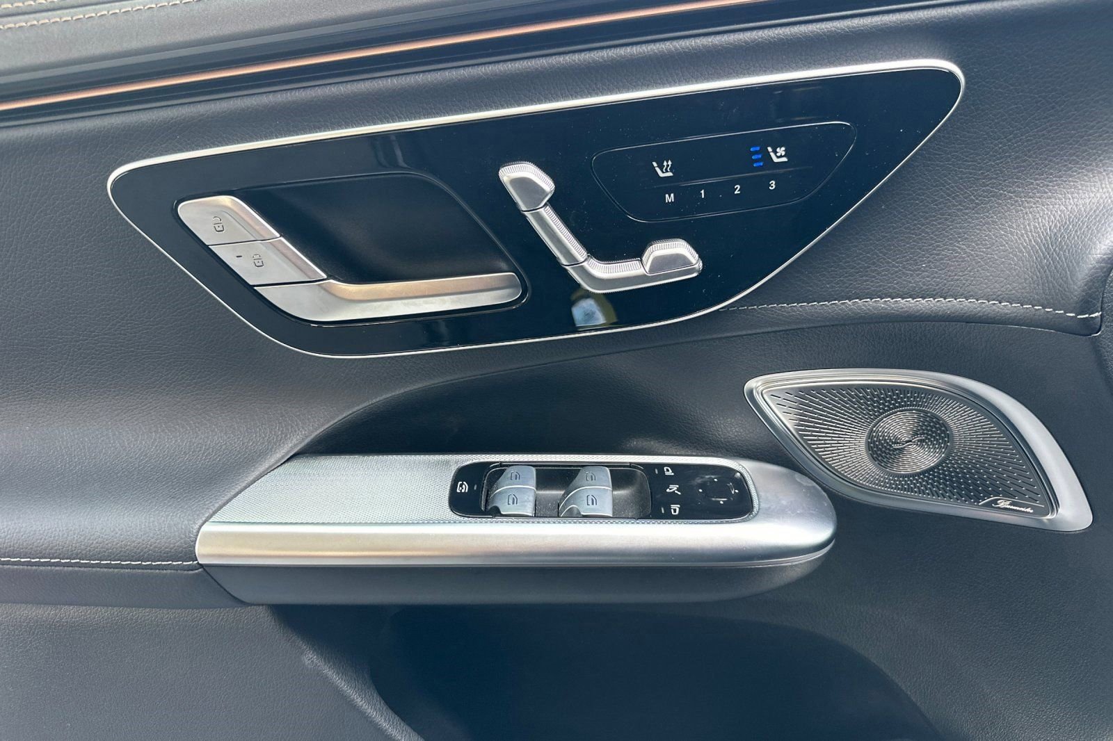 New 2025 Mercedes-Benz EQE 350+ SUV image 7