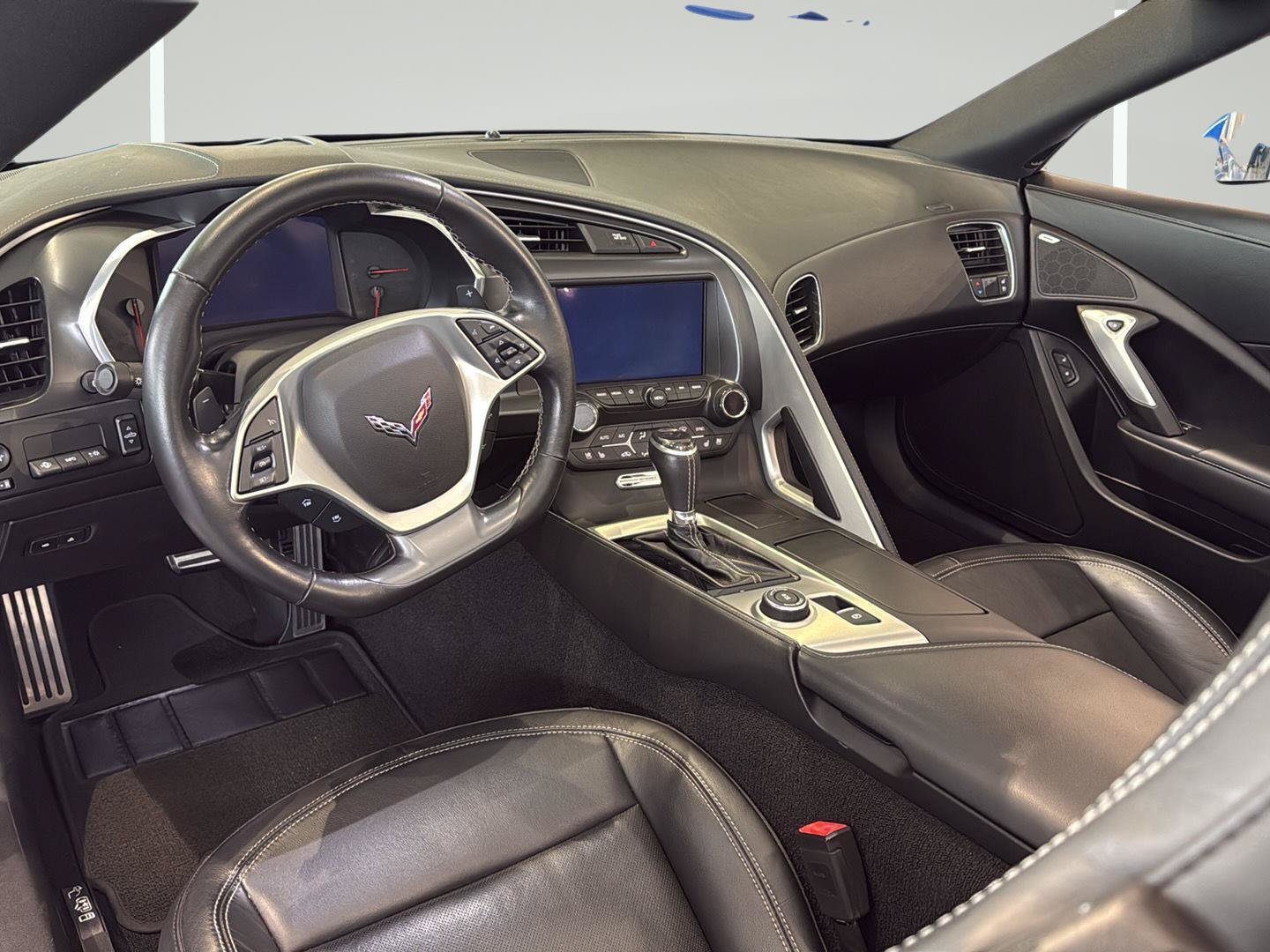Used 2019 Chevrolet Corvette Grand Sport RWD image 18
