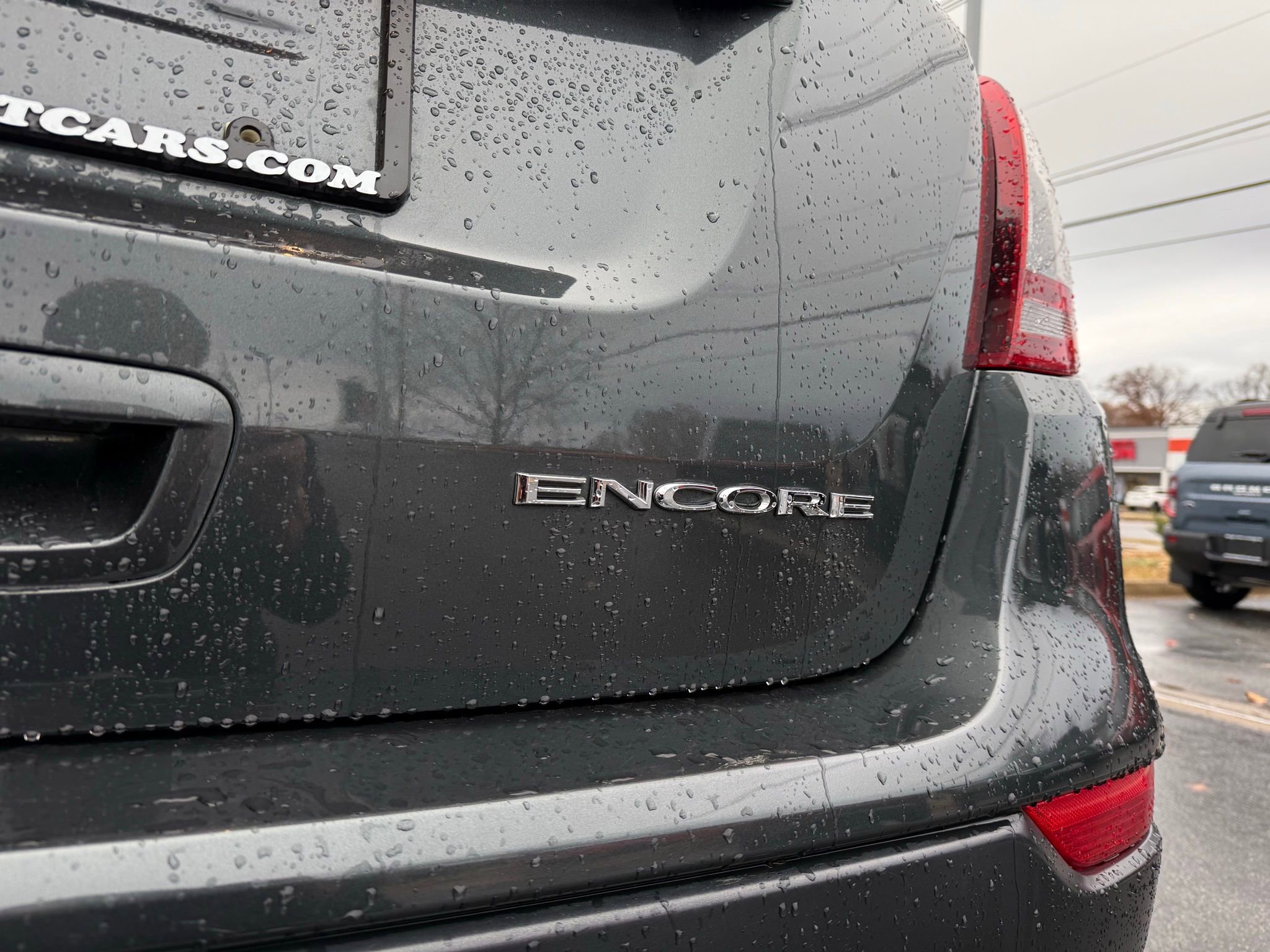 Used 2017 Buick Encore Preferred image 9