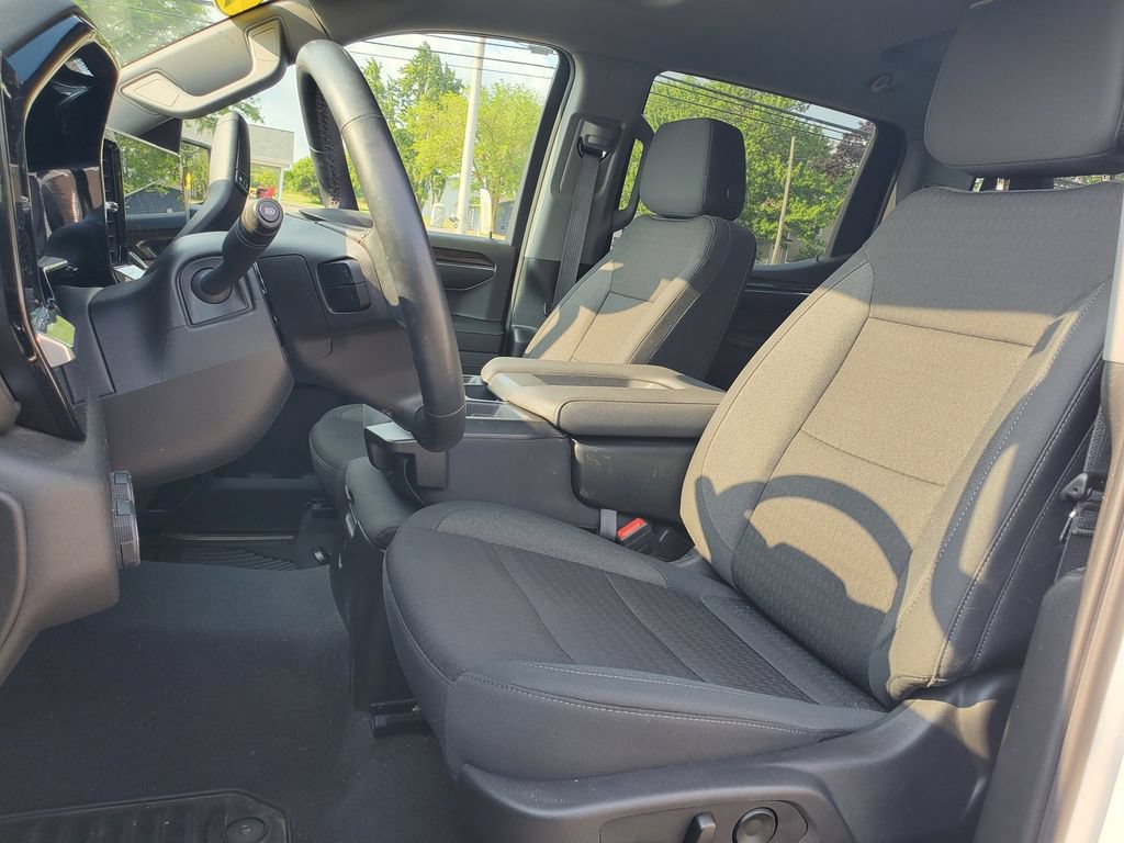 Certified 2024 Chevrolet Silverado 1500 LT AWD/4WD image 6