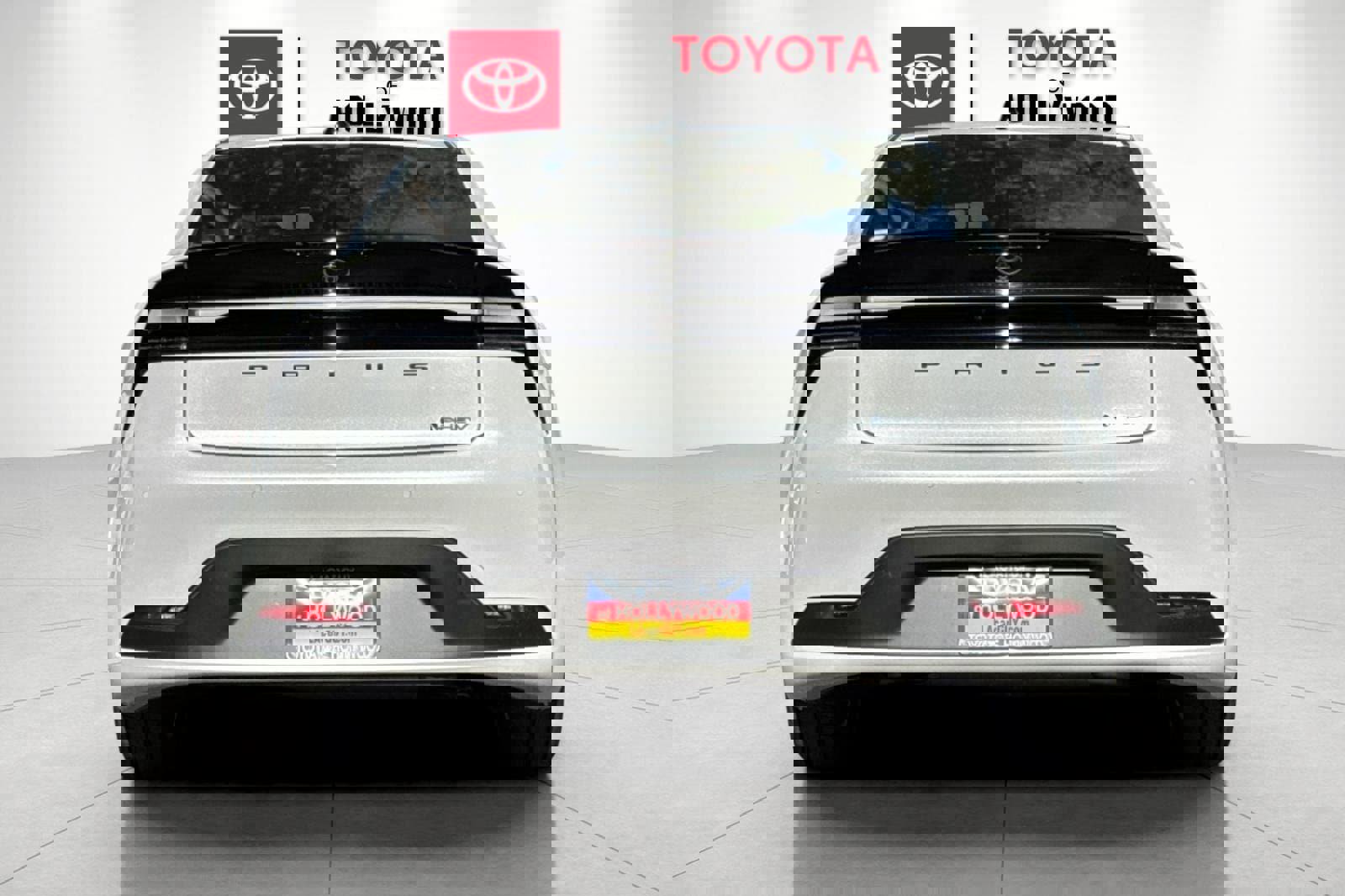 New 2026 Toyota Prius Plug-In Hybrid image 5