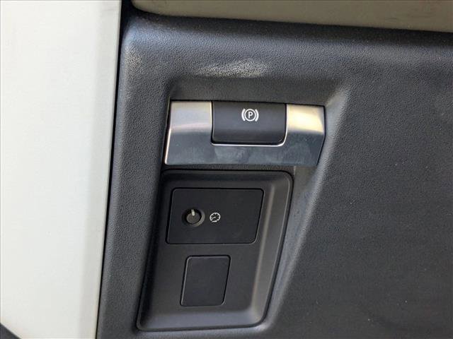 Used 2022 Land Rover Defender 110 X-Dynamic HSE AWD/4WD image 12