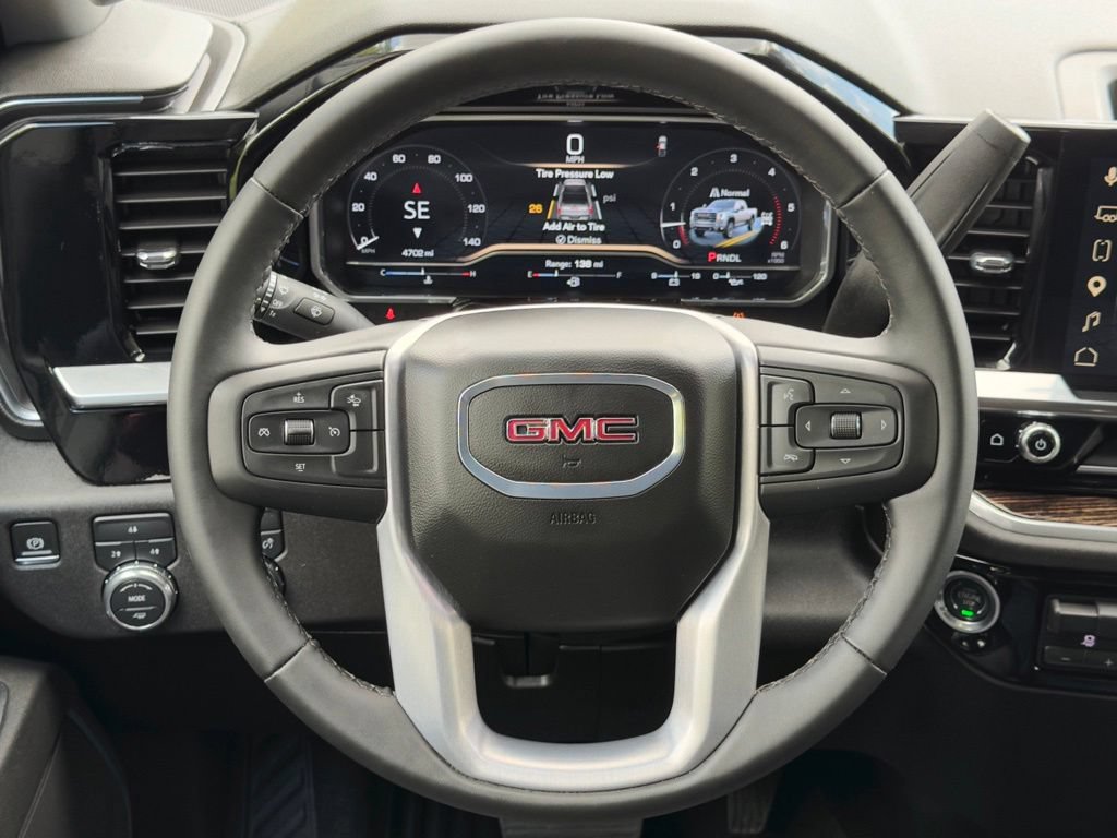 Used 2025 GMC Sierra 2500 SLE AWD/4WD image 4