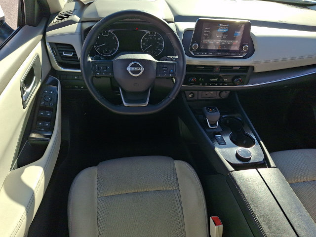 Used 2025 Nissan Rogue SV AWD/4WD image 11