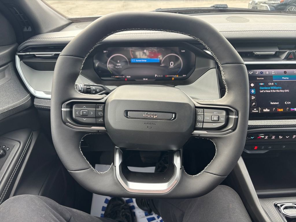 New 2026 Jeep Cherokee Laredo image 15