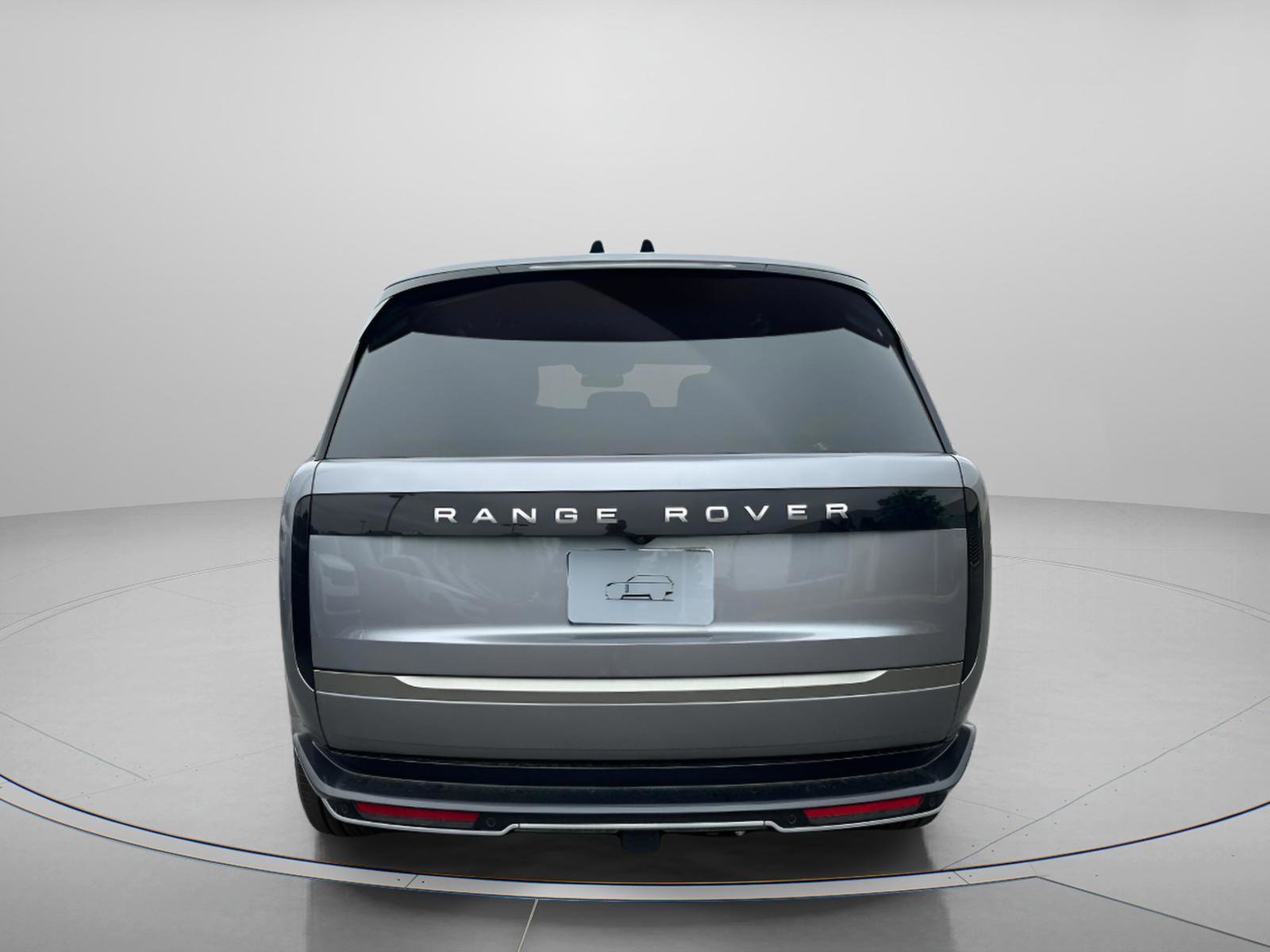 New 2025 Land Rover Range Rover SE image 4