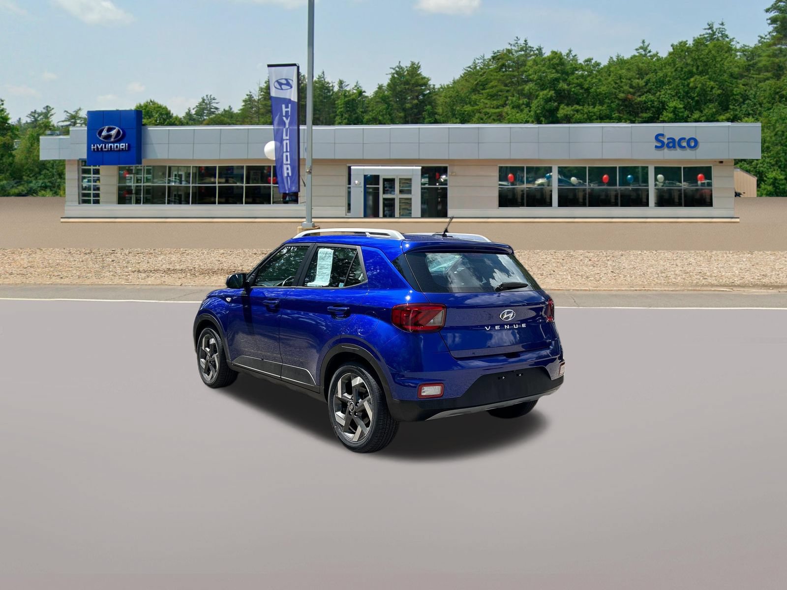 Used 2023 Hyundai Venue SEL w/ Cargo Package FWD image 8