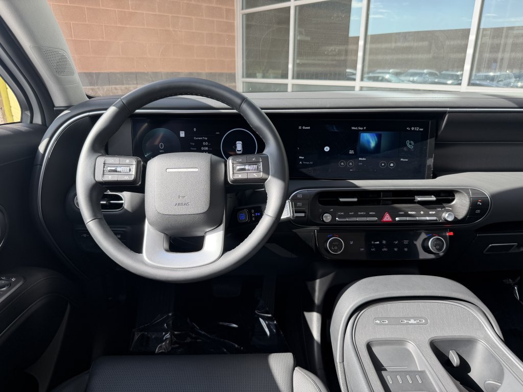 Used 2026 Hyundai Palisade SEL FWD image 16