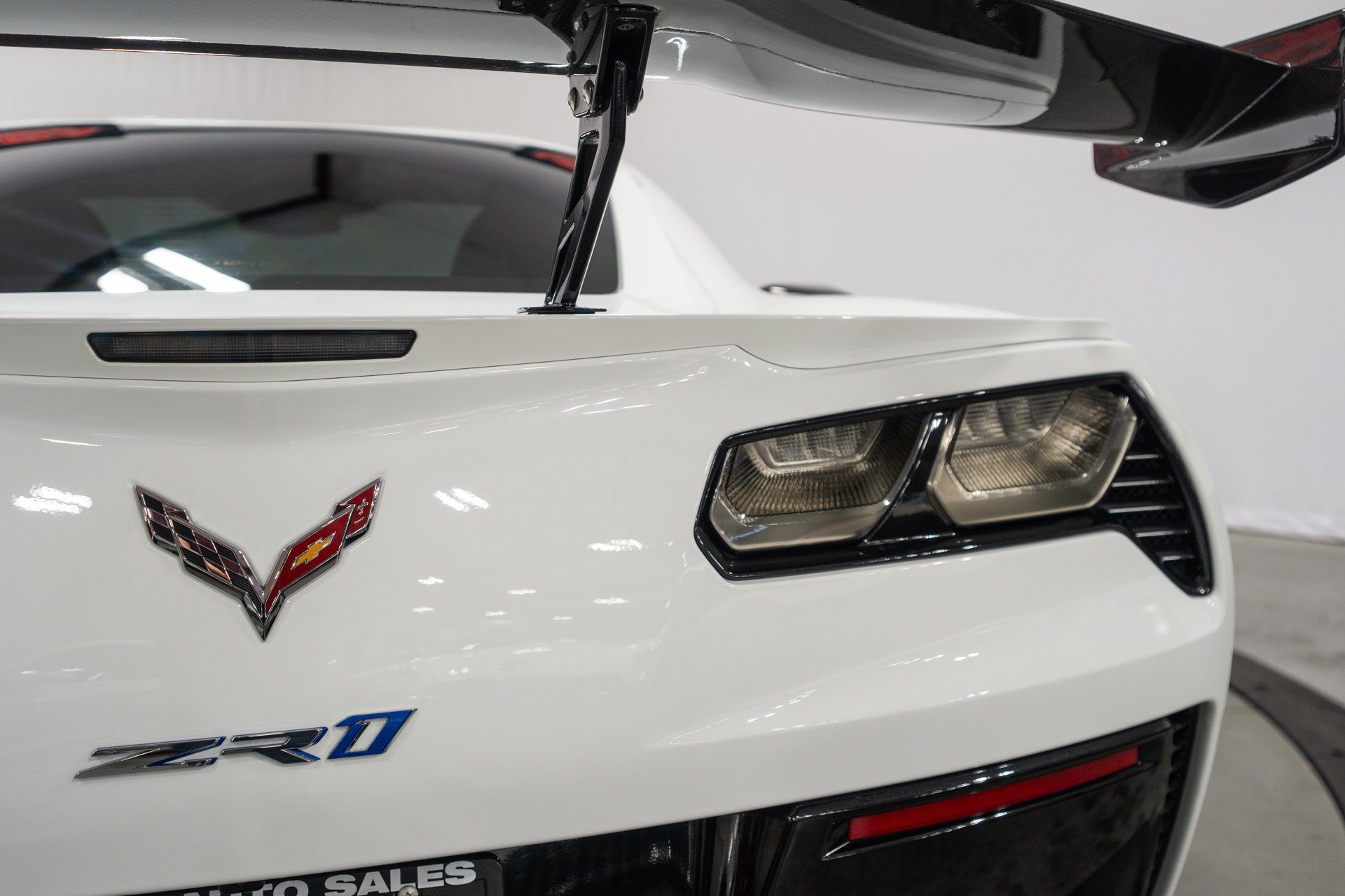 Used 2019 Chevrolet Corvette ZR1 RWD image 40