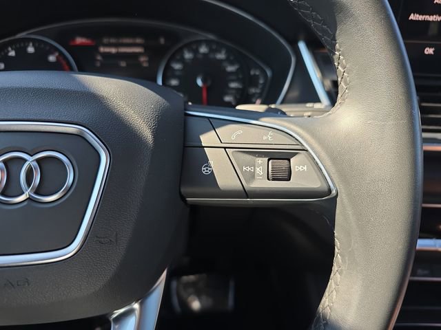 Used 2023 Audi Q5 2.0T Premium w/ Convenience Package image 21