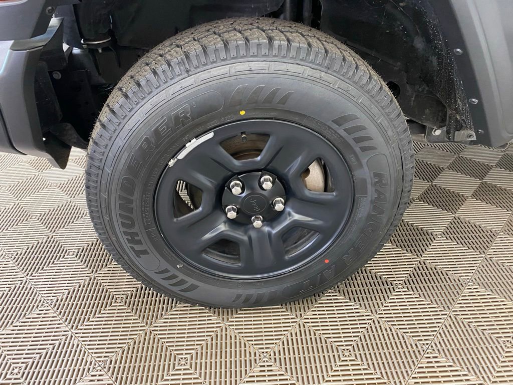 Used 2024 Jeep Wrangler Sport image 6