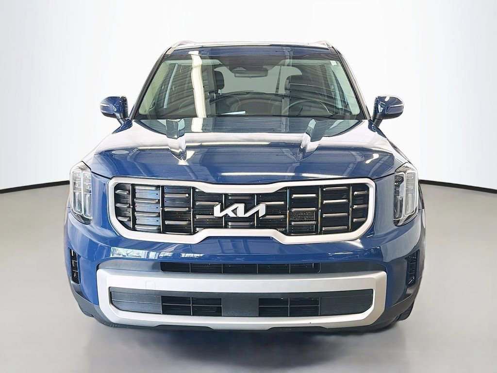 Used 2023 Kia Telluride S w/ S Sunroof Package image 3