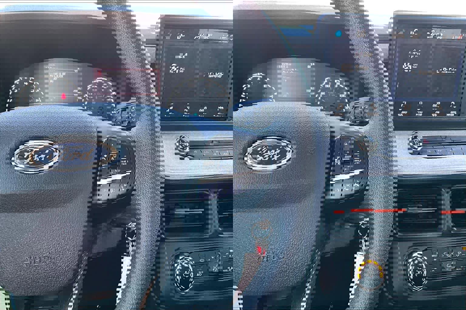 Certified 2024 Ford Maverick XLT image 23