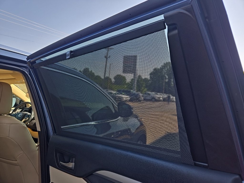 Used 2019 Toyota Highlander XLE FWD image 77