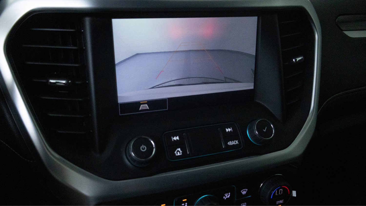 Used 2023 GMC Acadia SLT w/ Elevation Edition FWD image 16
