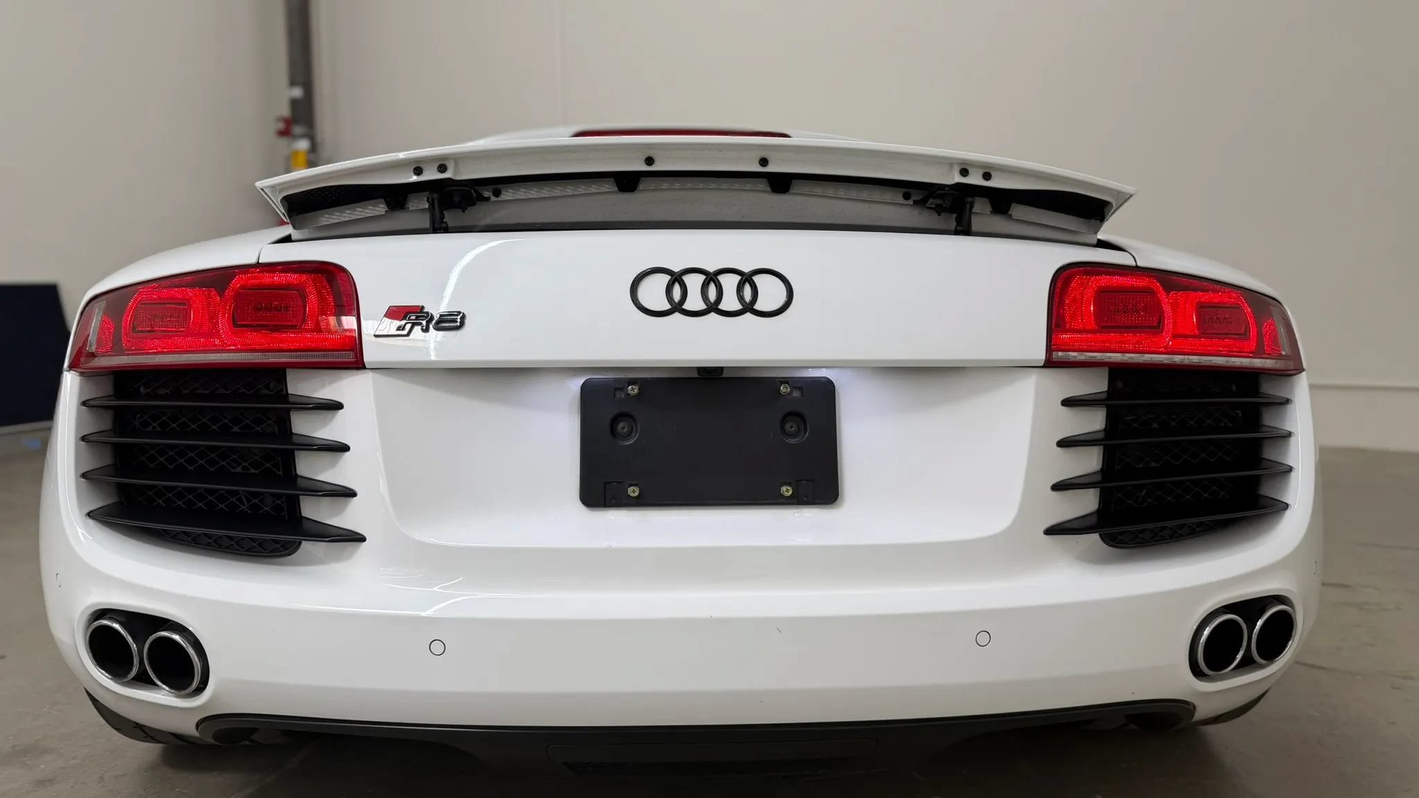 Used 2012 Audi R8 V8 AWD/4WD image 7