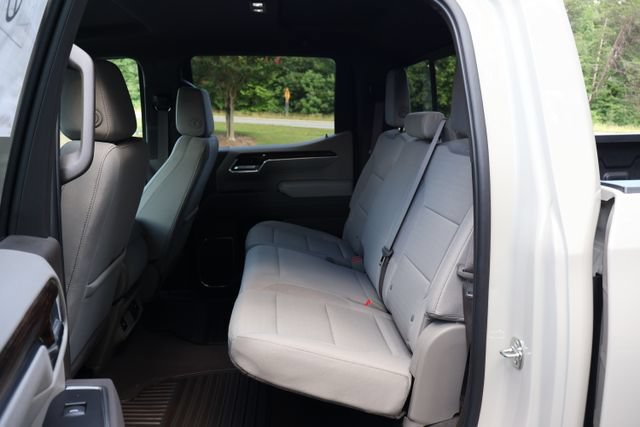 New 2026 GMC Sierra 1500 SLE w/ Preferred Package AWD/4WD image 19