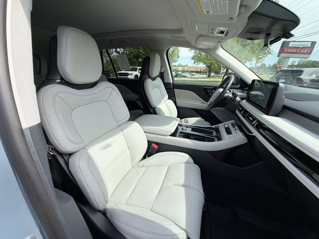 New 2026 Lincoln Aviator Reserve AWD/4WD image 26