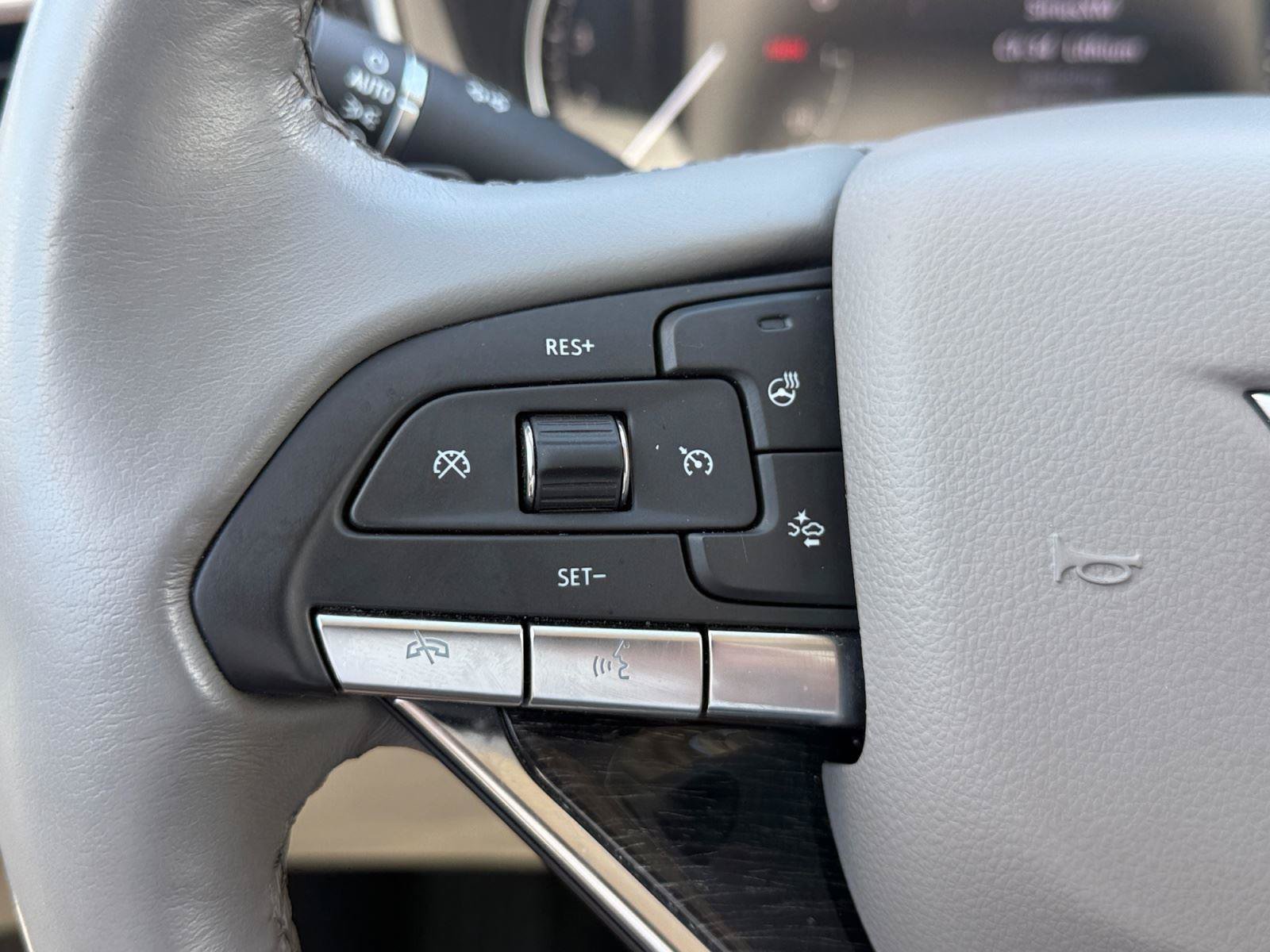 Certified 2023 Cadillac XT6 Premium Luxury AWD/4WD image 26
