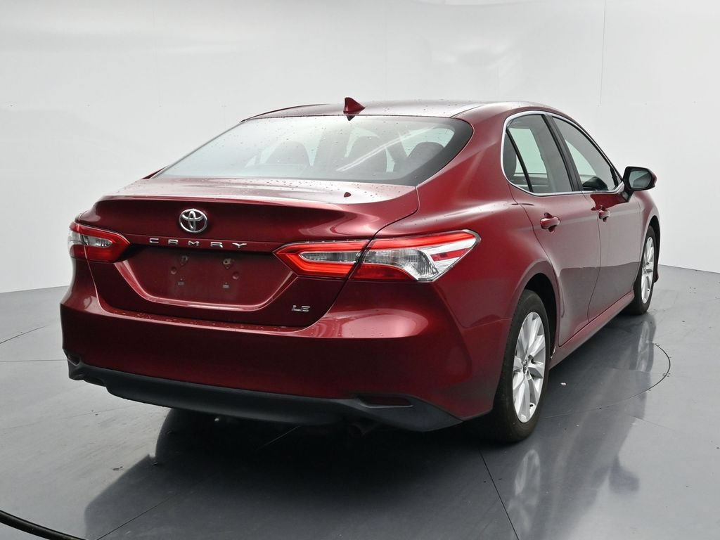 Used 2019 Toyota Camry LE FWD image 6