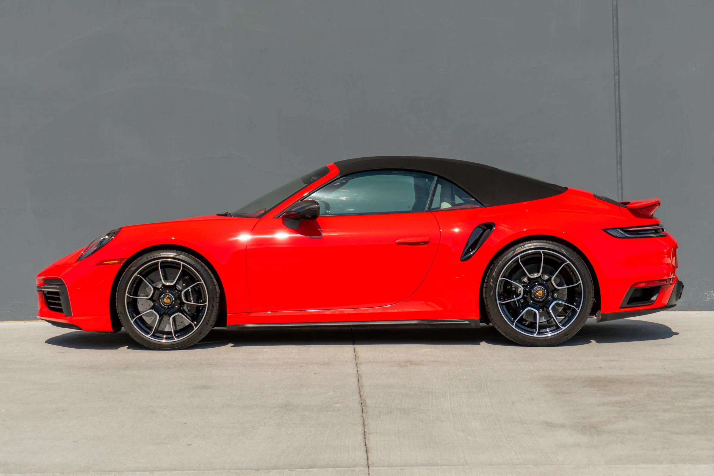 Used 2024 Porsche 911 Turbo S AWD/4WD image 2