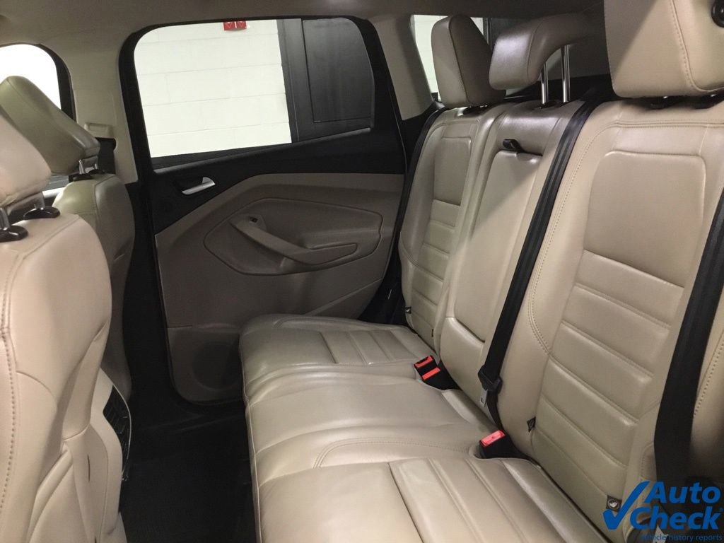 Used 2019 Ford Escape Titanium image 31