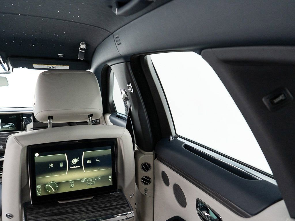 Certified 2023 Rolls-Royce Ghost w/ Ghost Package image 32