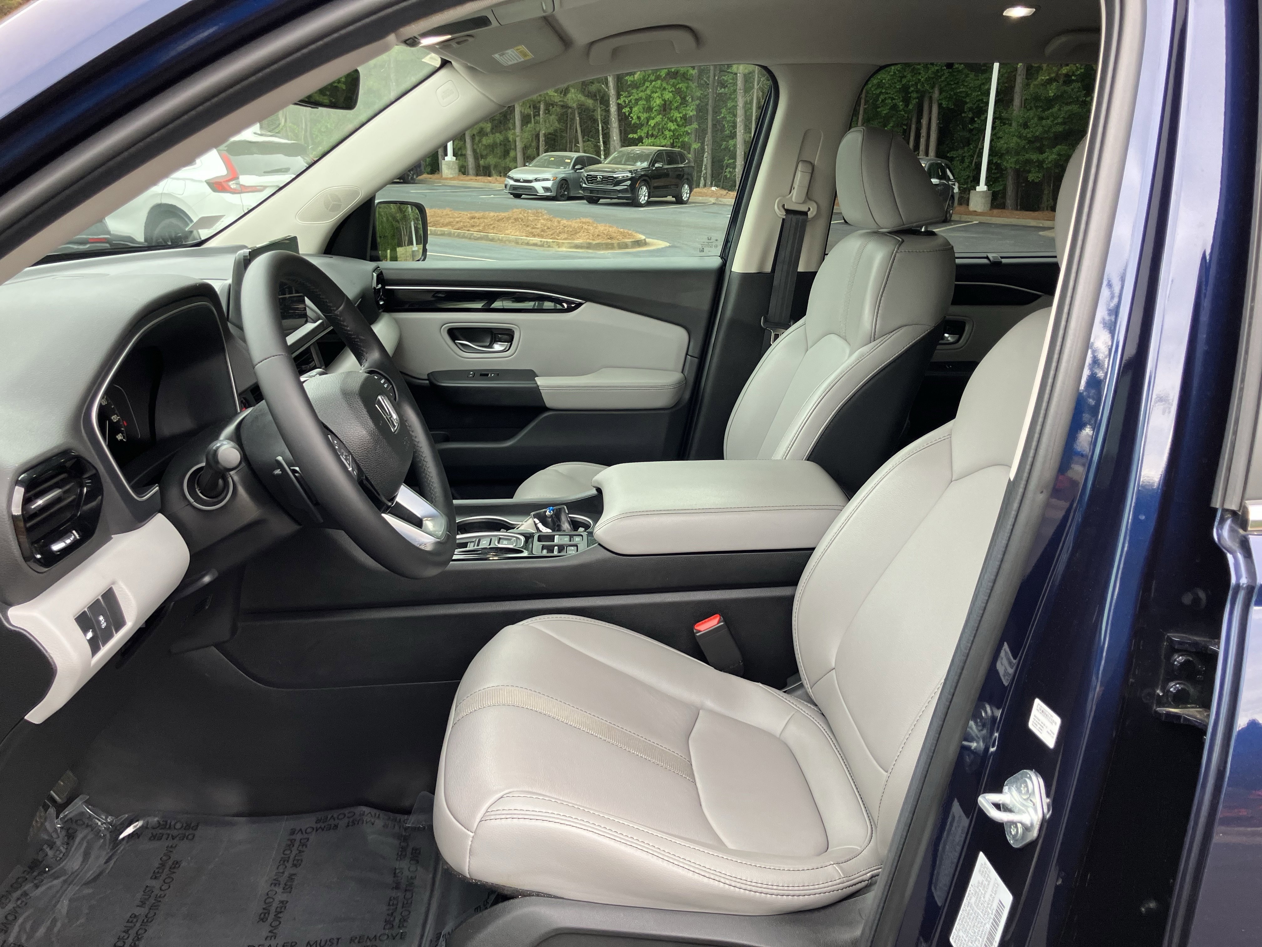 Certified 2025 Honda Pilot EX-L image 16
