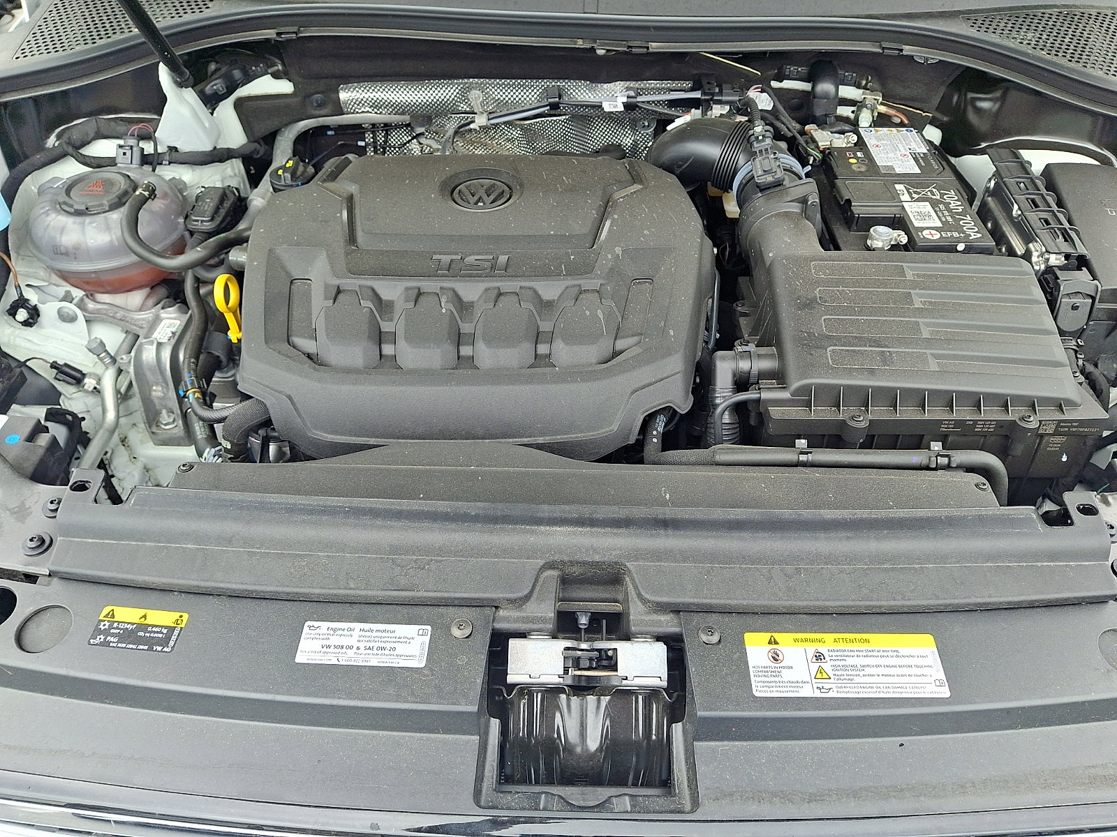 Certified 2024 Volkswagen Tiguan Wolfsburg Edition AWD/4WD image 30
