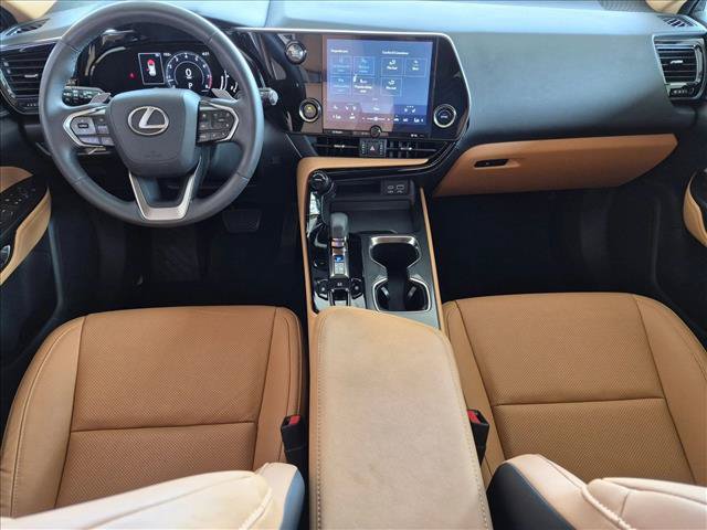Used 2024 Lexus NX 250 FWD w/ Towing Package (2000 Lbs) image 17