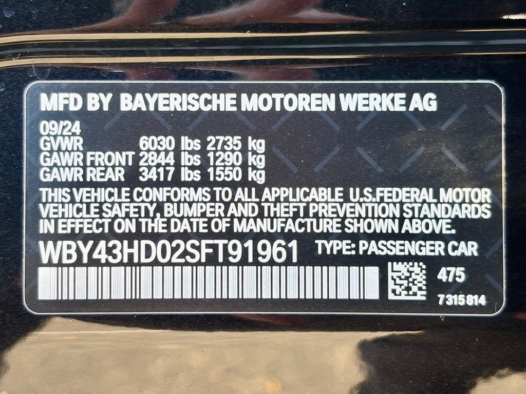 Used 2025 BMW i4 xDrive40i image 25