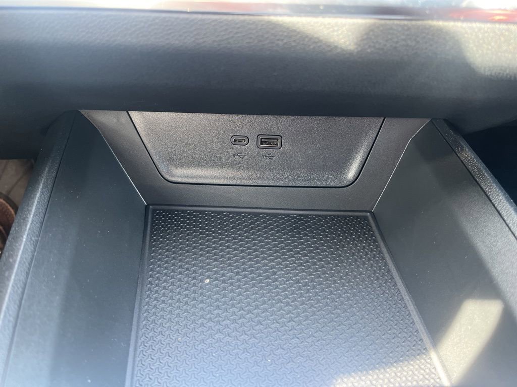 New 2026 Chevrolet Equinox LT w/ Convenience Package II image 24