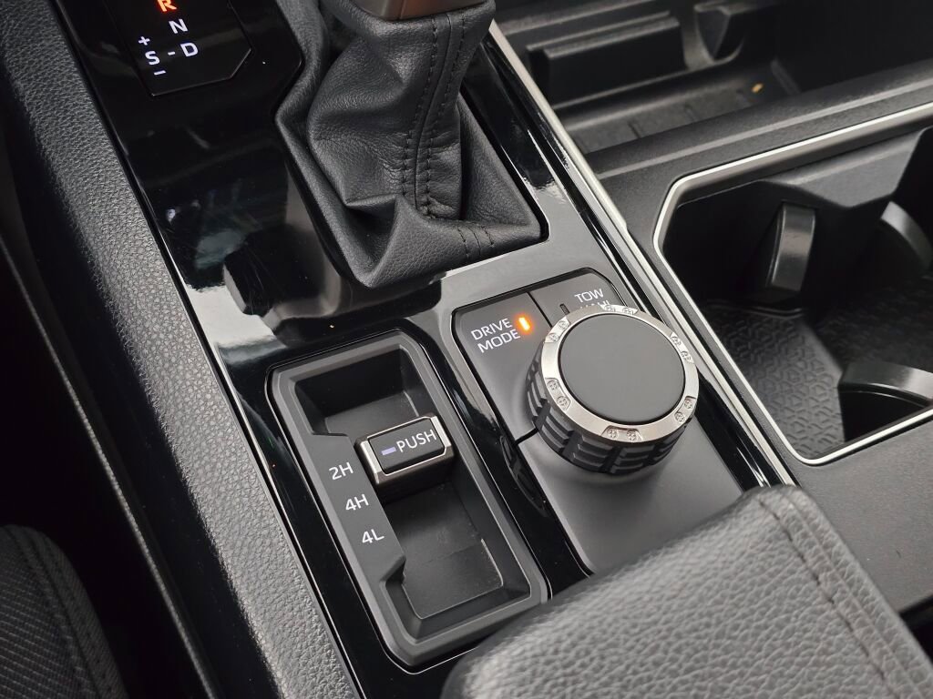 Certified 2026 Toyota Sequoia SR5 AWD/4WD image 34