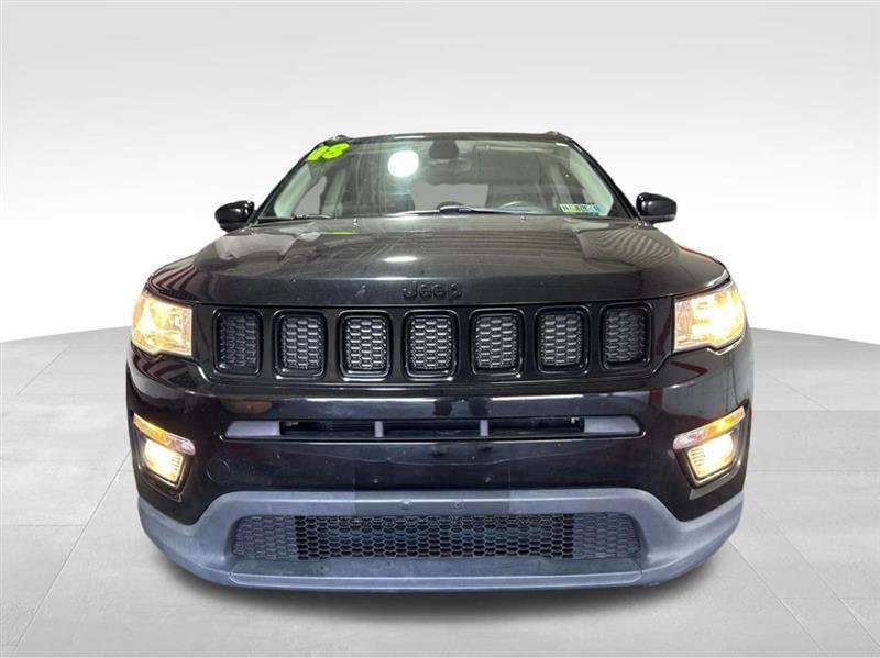 Used 2018 Jeep Compass Latitude image 2