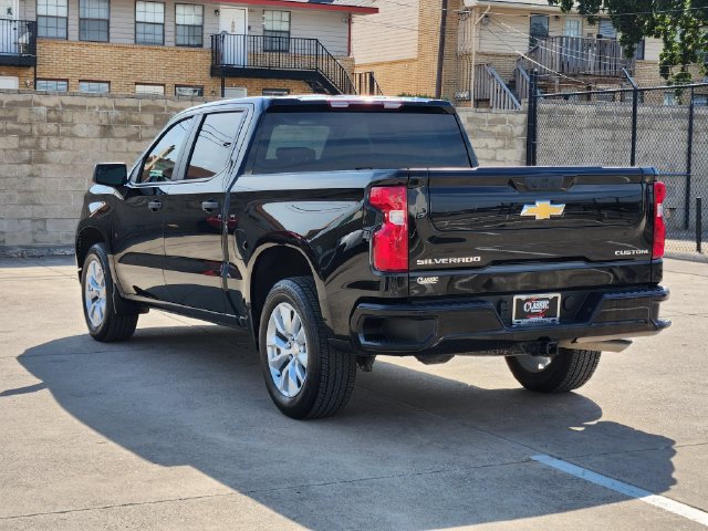 Used 2025 Chevrolet Silverado 1500 Custom RWD image 2