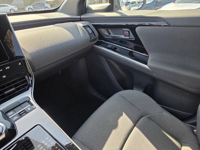 Certified 2025 Subaru Solterra w/ Premium Convenience Package AWD/4WD image 24
