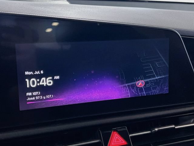 Certified 2023 Kia Niro EX FWD image 15