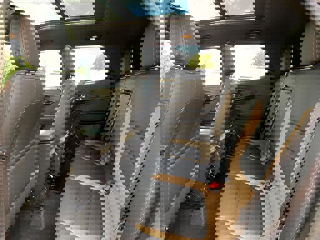 Used 2021 Chevrolet TrailBlazer ACTIV w/ Sun and Liftgate Package image 22